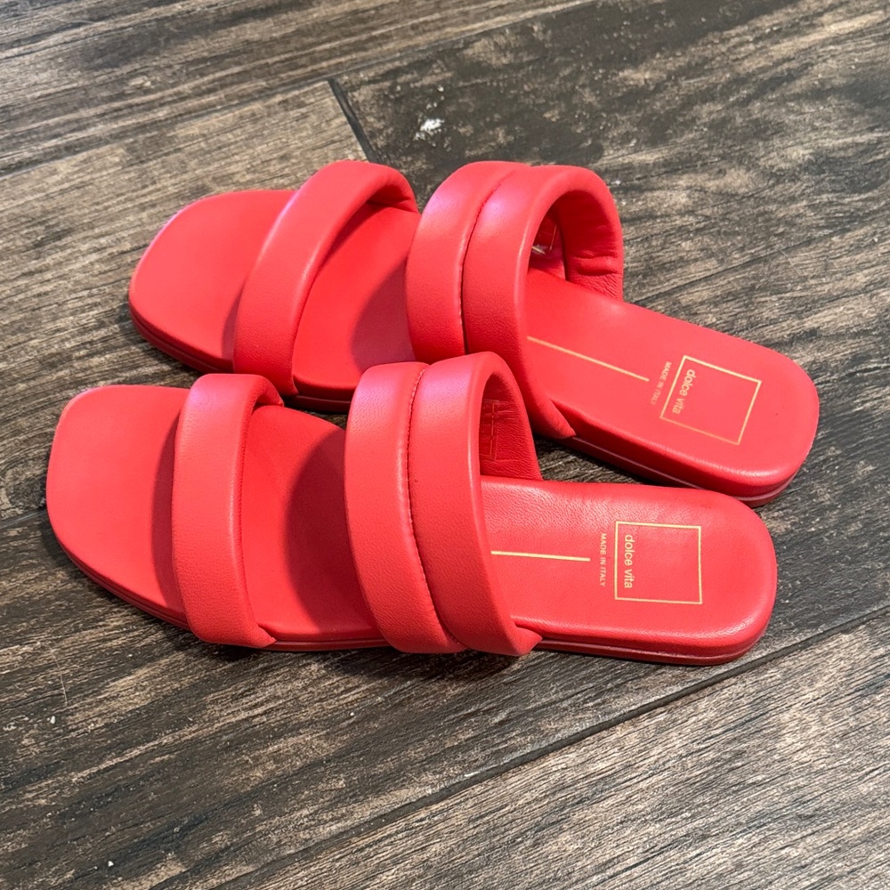 Dolce Vita Women's Bold Red Sandals